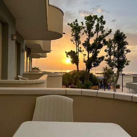 Residence Gabbiano Vista Mare San Mauro Mare Εξωτερικό φωτογραφία